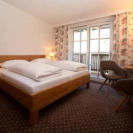 Otel Lukashansl Hundsdorf (Bruck an der Grossglocknerstrasse)