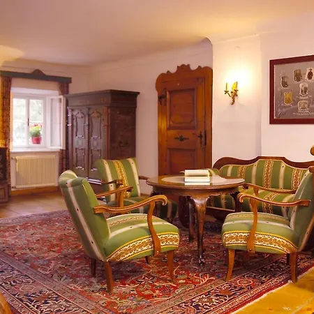 Lukashansl Otel
