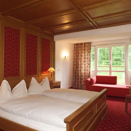 Lukashansl Otel Hundsdorf (Bruck an der Grossglocknerstrasse)