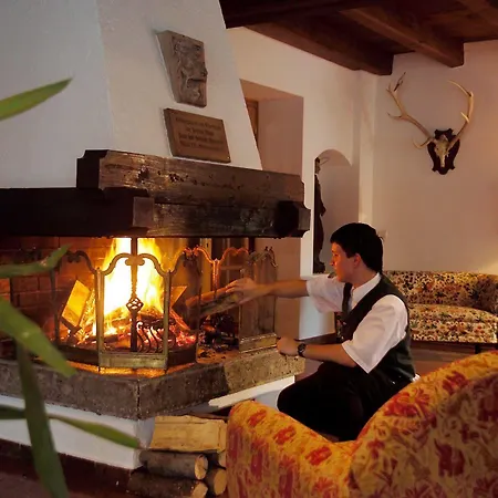 Otel Lukashansl 3*